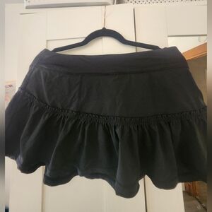 Lululemon Black Ruffled Women's Running or Tennis Skort